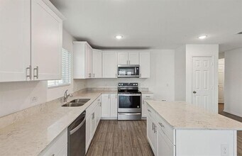 4425 Benham Dr in Crowley, TX - Building Photo - Building Photo