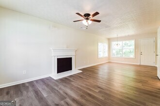 5234 Alexander St in Union City, GA - Building Photo - Building Photo