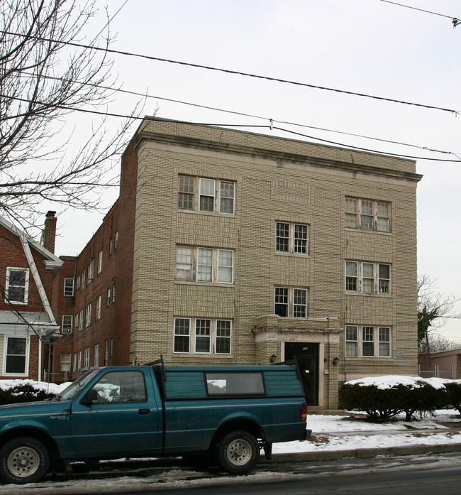 Ardmore Apartments in Trenton, NJ - Building Photo - Building Photo