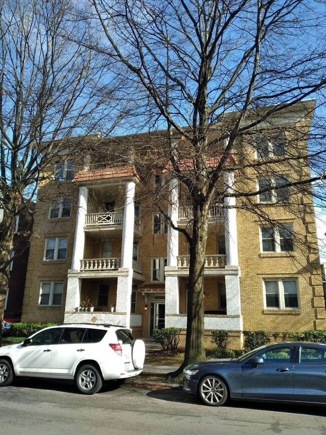 a1248w in Norfolk, VA - Foto de edificio - Building Photo