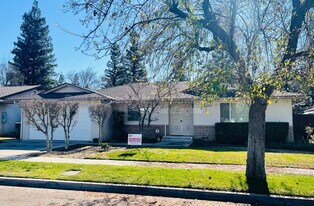 1055 W Fremont Ave in Fresno, CA - Building Photo
