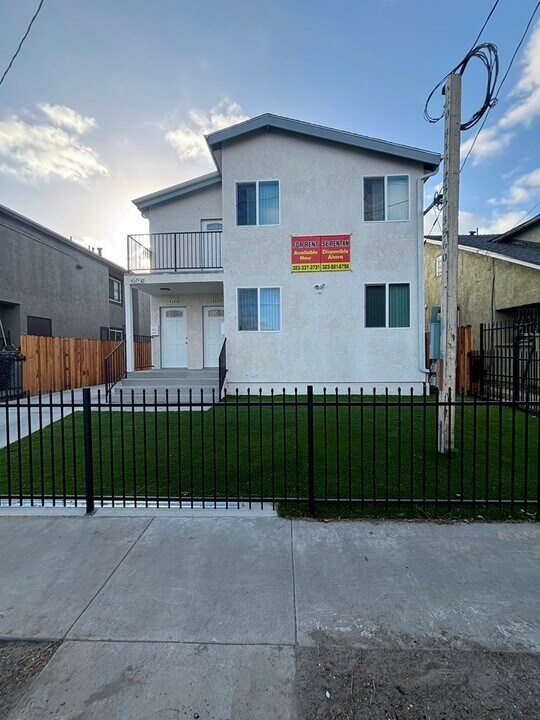 4327 Honduras St in Los Angeles, CA - Foto de edificio