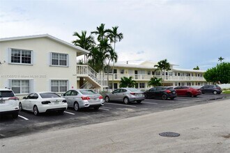 5420 NE 22nd Terrace in Fort Lauderdale, FL - Building Photo - Building Photo