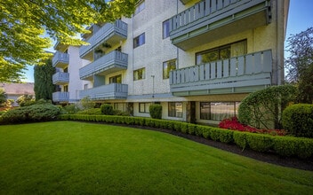 Glencairn Apartments in Victoria, BC - Building Photo - Building Photo