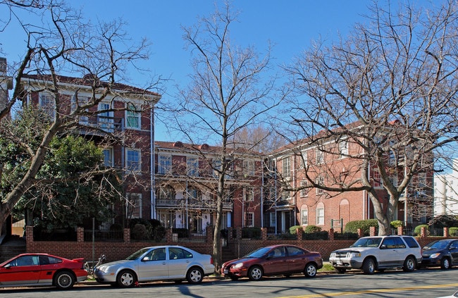 Hampton Park Apartments