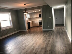 2132 Bay Rd in Neptune Beach, FL - Building Photo - Building Photo