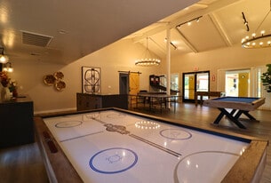 Villas Los Duraznos in Tucson, AZ - Building Photo