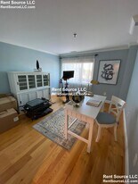 3920 Mystic Valley Pkwy, Unit 211 in Medford, MA - Building Photo