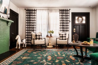 713 Grandin Rd in Charlotte, NC - Building Photo - Building Photo