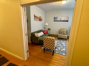 40 Litchfield St, Unit 2 in Boston, MA - Building Photo - Building Photo