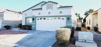 1631 Marion Bennet Dr in Las Vegas, NV - Building Photo