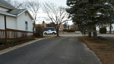 16 Railroad St in Essex Junction, VT - Building Photo - Building Photo