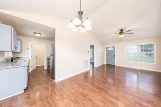 900 Granny White Rd in Clarksville, TN - Building Photo - Building Photo