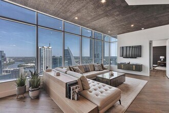 501 West Ave in Austin, TX - Building Photo - Building Photo