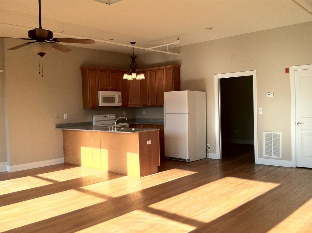 McGregor Lofts Apartments in Lynchburg, VA