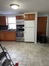 9 Hall St in Waltham, MA - Foto de edificio - Building Photo