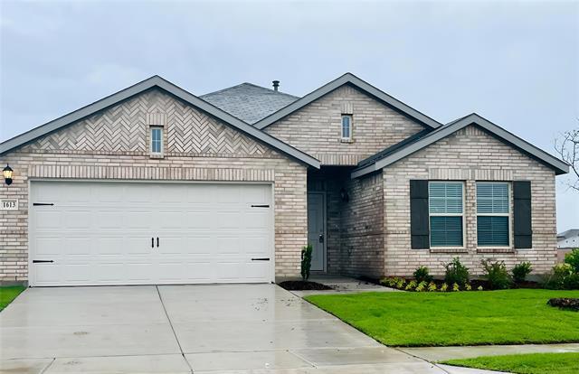 property at 1613 Magallon Dr