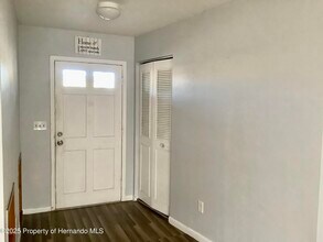 7322 Pinehurst Dr in Spring Hill, FL - Building Photo - Building Photo