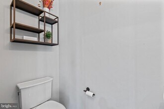 6692 Ordsall St in Alexandria, VA - Building Photo - Building Photo