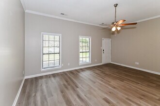 7135 Blue Grass Rd in Olive Branch, MS - Building Photo - Building Photo