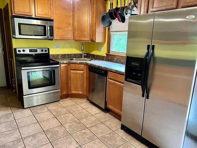 760 Carson Dr in Christiansburg, VA - Building Photo - Building Photo