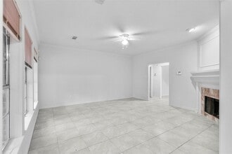 6614 Berrytree Ln in Sugar Land, TX - Building Photo - Building Photo