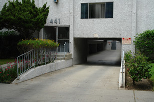 441 Riverdale Drive in Glendale, CA - Foto de edificio - Building Photo