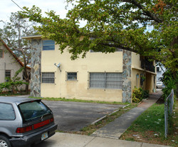 1729 NW 19th Ter Apartments