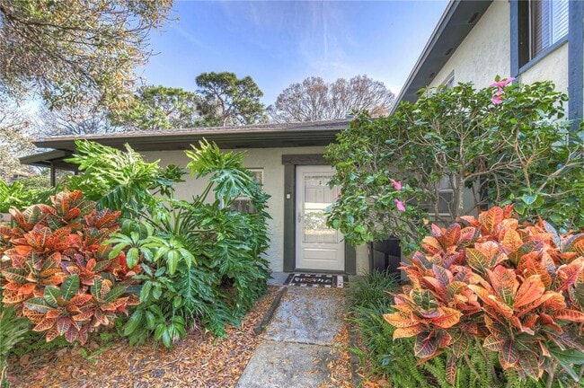 property at 2926 Lichen Ln