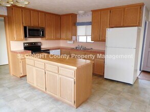 1064 Bay Oaks Dr in Los Osos, CA - Building Photo - Building Photo