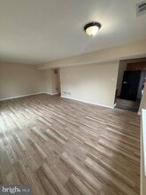 8 Hewitt Ln in Sicklerville, NJ - Building Photo - Building Photo