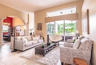 3815 Oak Ridge Cir in Weston, FL - Building Photo - Building Photo