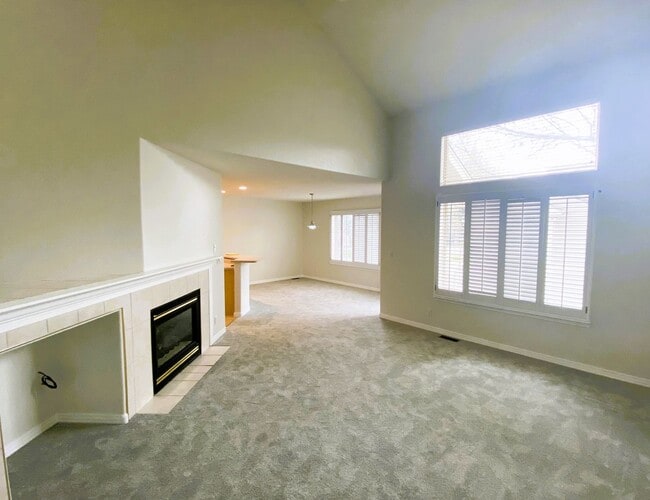 926 Hover Ridge Cir in Longmont, CO - Building Photo - Building Photo