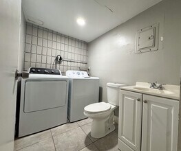 76 Sherman Ave in New Haven, CT - Building Photo - Building Photo