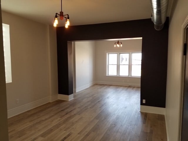 1741 W Chicago Ave, Unit 1R in Chicago, IL - Building Photo - Building Photo
