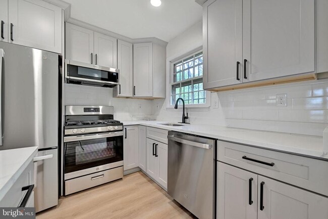 property at 6809 Sisalbed Dr