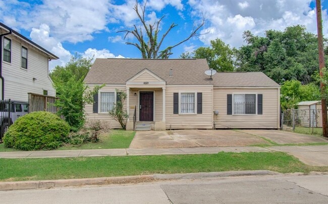 property at 4619 Orange St
