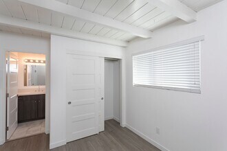 5163 Long Branch Ave in San Diego, CA - Building Photo - Building Photo