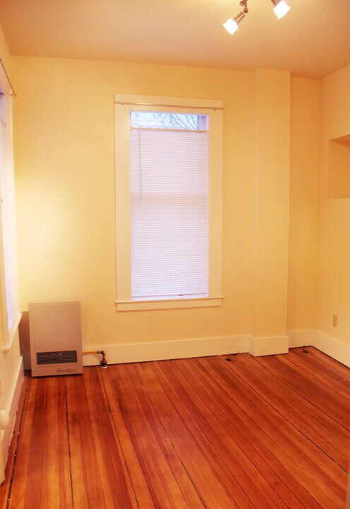 51 N Union St in Burlington, VT - Building Photo