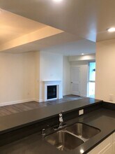 14934 Burbank Blvd in Los Angeles, CA - Building Photo - Building Photo