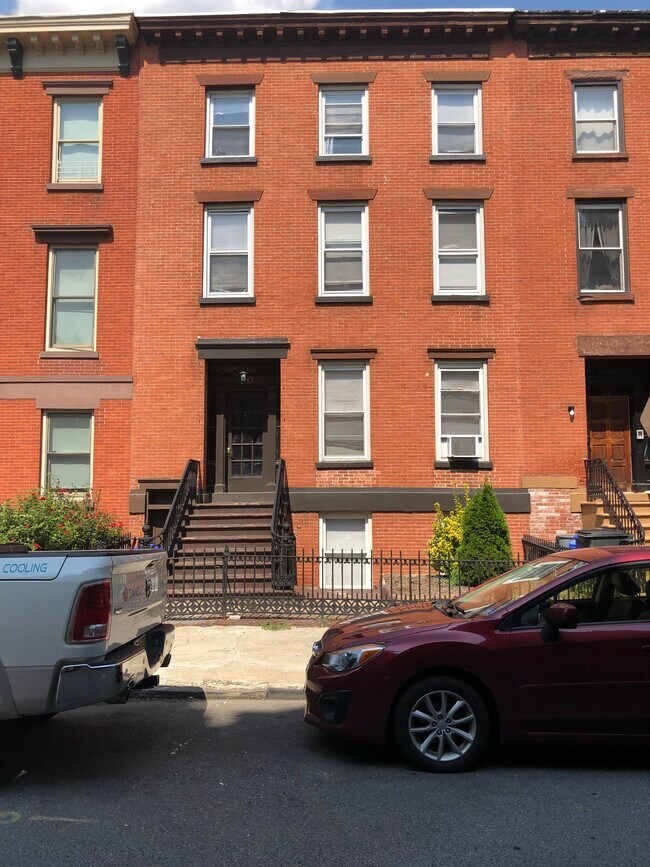 50 Mercer St Rentals in Jersey City, NJ