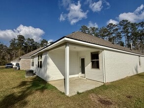 41095 Merganser in Ponchatoula, LA - Building Photo - Building Photo