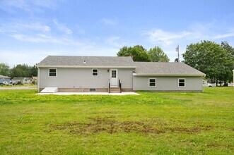 3 Quail St in Waterford, CT - Building Photo - Building Photo
