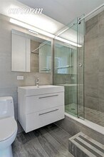 340 E 64th St-Unit -: 23A in New York, NY - Building Photo - Building Photo