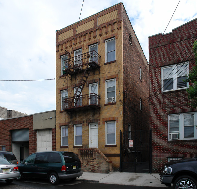 88-90 Clifford St in Newark, NJ - Building Photo - Building Photo