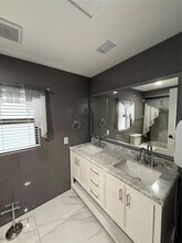 685 NW 14th St in Homestead, FL - Building Photo - Building Photo