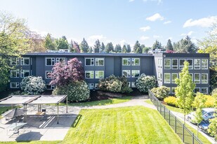 The Mayfair in Abbotsford, BC - Building Photo