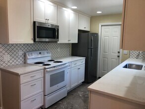 819 NW 36th St in Corvallis, OR - Building Photo - Building Photo