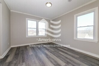 7901 Brooklyn Ave in Kansas City, MO - Building Photo - Building Photo