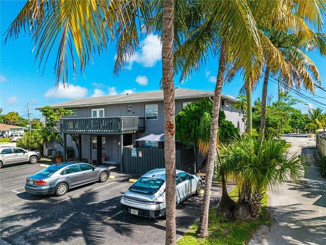 property at 400 SE 31st St